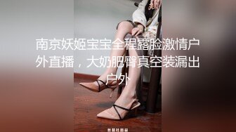 台湾SWAG『希希』饥渴AV女优双肉棒肌肉猛男一前一后夹击