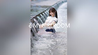 办公楼女厕牛人暗藏摄像头偷窥众多的美女职员来嘘嘘 (13)