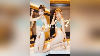 早餐店女厕全景偷拍14位美女嘘嘘还有几个BB粉嫩的小姐姐 (2)