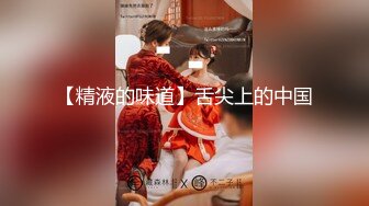 公园女厕针孔偸拍多位美女小姐姐方便，先拍露脸全身在正面拍下面，过眼瘾 (4)