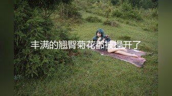 国内洗浴偷拍[高清无损版]吹头发的白嫩美女，美乳小妹长相清纯看起来是个不错的 (1)