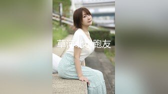 推特绿帽大神「YQ-K」神作——贡献自己的老婆各种被操露出合集【220V】 (70)