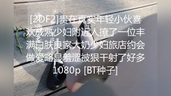 灯光太暗，听听叫声吧